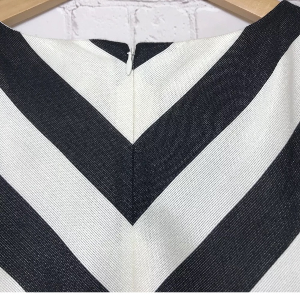 ⚡️SOLD⚡️LOFT Striped Sleeveless Dress NWT - Picture 5 of 8